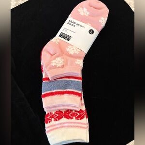 NWT Nordstrom 3-Pack Winter Multi-length socks